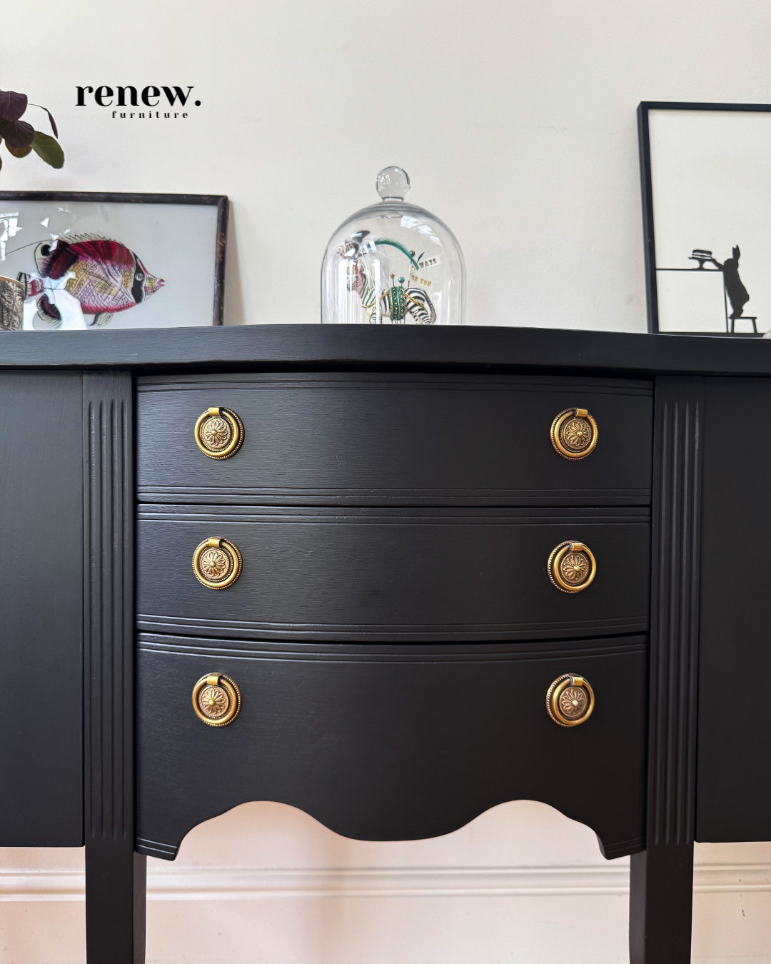 Elegant Black Painted Reproduction Georgian Style Sideboard, Console, Buffet